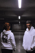 Buzo con capota Remains - white
